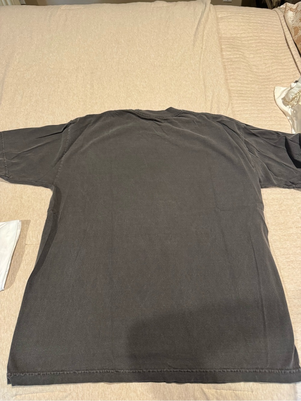 Peer Pressure Graphic Tee - Black - Picture 3 of 3